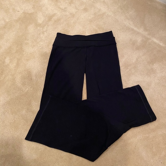 Lululemon Size 6 Black Yoga Pants - Picture 1 of 5
